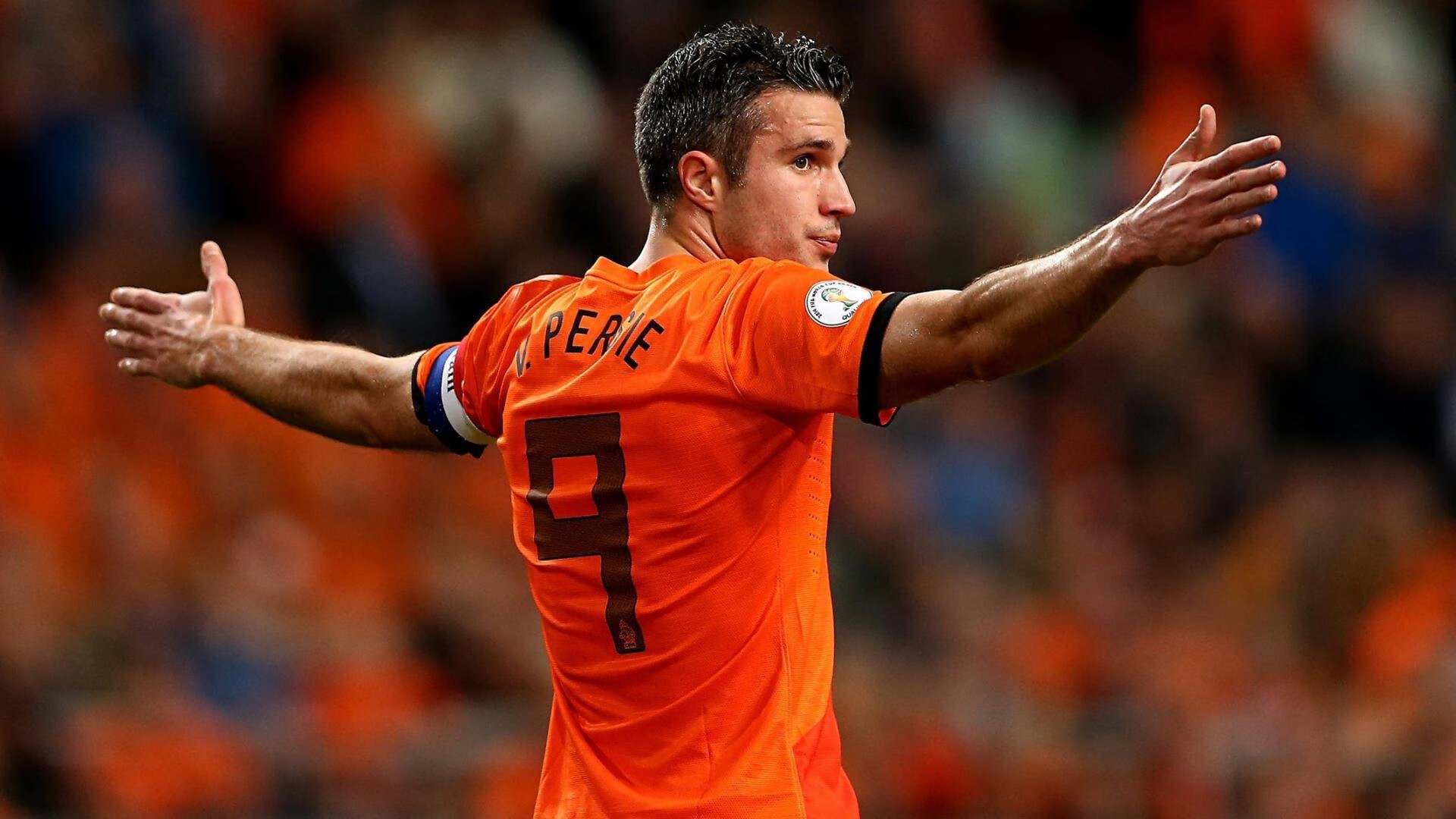 电竞选手退役转型:直播、解说、创业,他们的新选择,电竞选手退役后还能复出吗